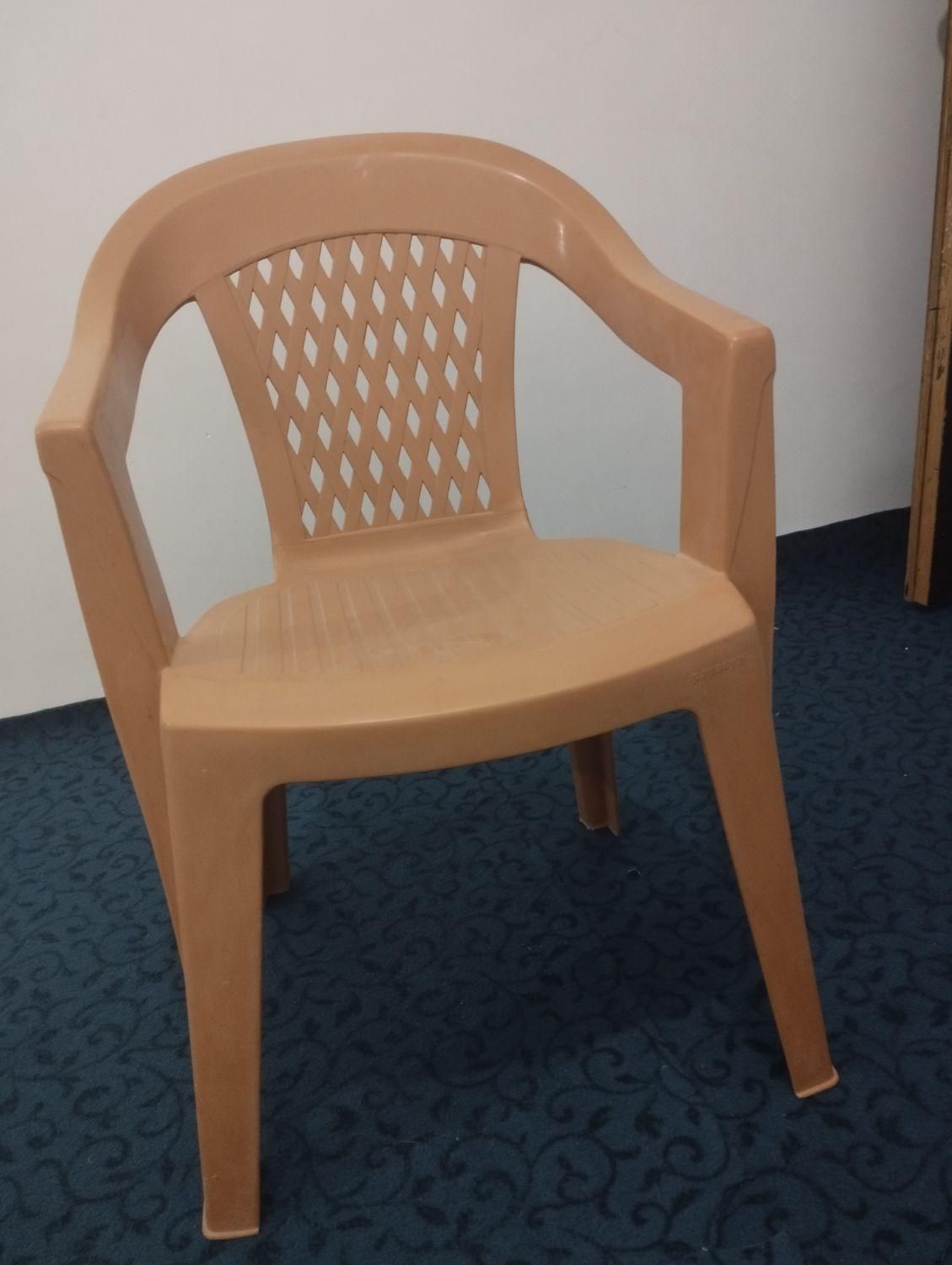 صندلی پلاستیکی محکم|میز و صندلی غذاخوری|تاکستان, |دیوار