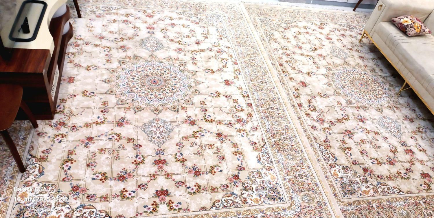 فروش فرش 9متری 1200 شانه بزرگمهر کاشان|فرش|فولادشهر, B8|دیوار