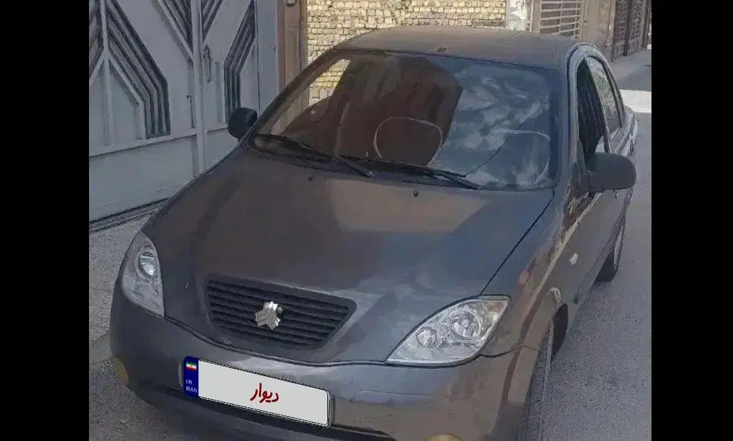 تیبا ۹۳ خانگی کم کار|خودرو سواری و وانت|اصفهان, باغ فدک|دیوار