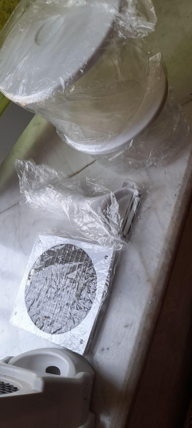 سالاد ساز و تابه نچسب و قابلمه نچسب|سایر لوازم برقی|گنبد کاووس, |دیوار