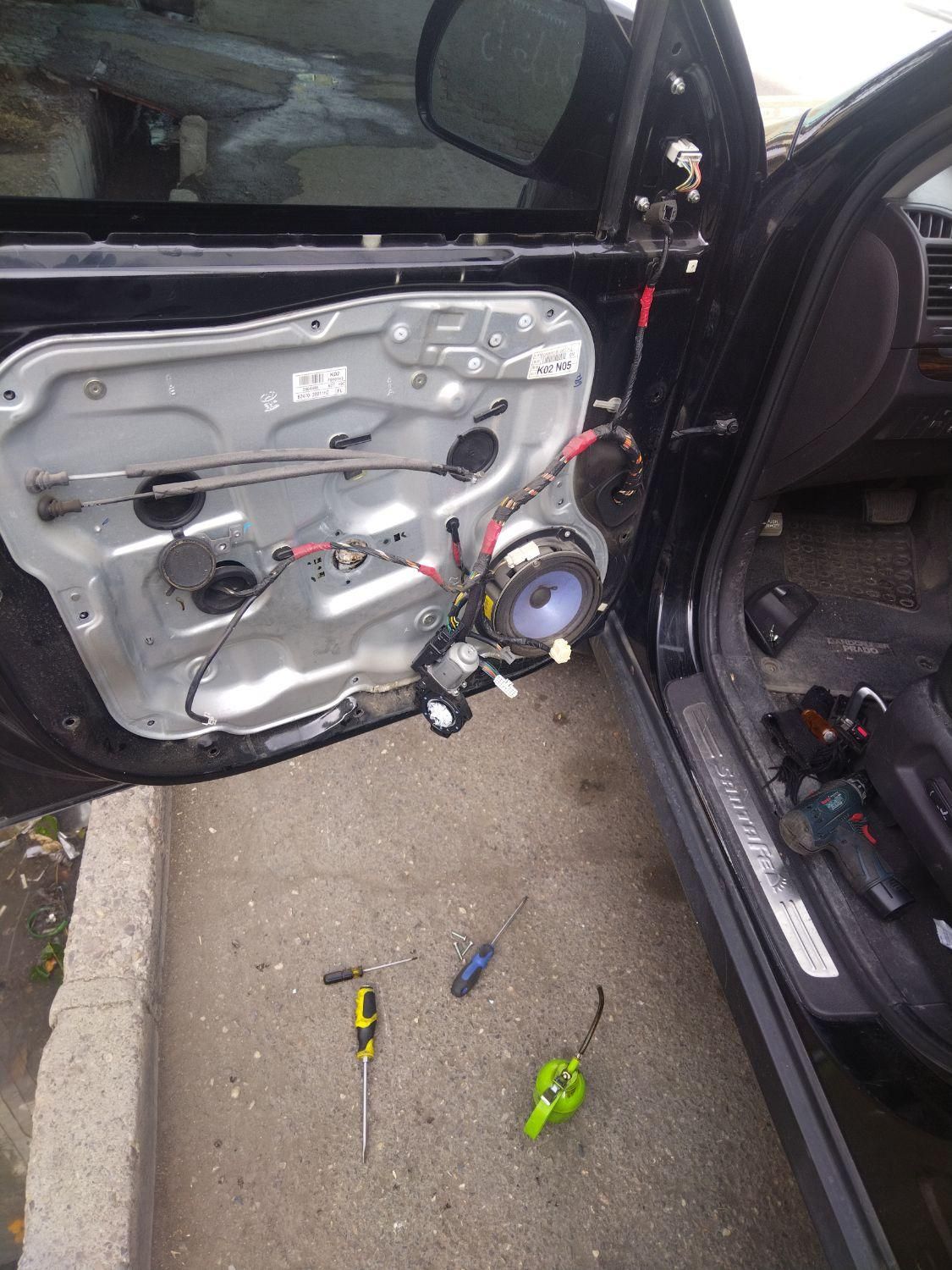 نصب شیشه اتومبیل، تعمیرات قفل بالابر آینه|خدمات موتور و ماشین|قزوین, |دیوار