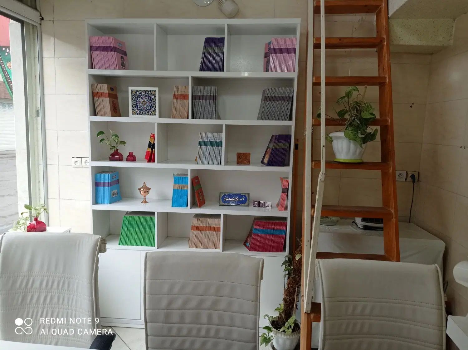 فروش قفسه|کتابخانه، شلف، قفسه‌های دیواری|رشت, توشیبا|دیوار