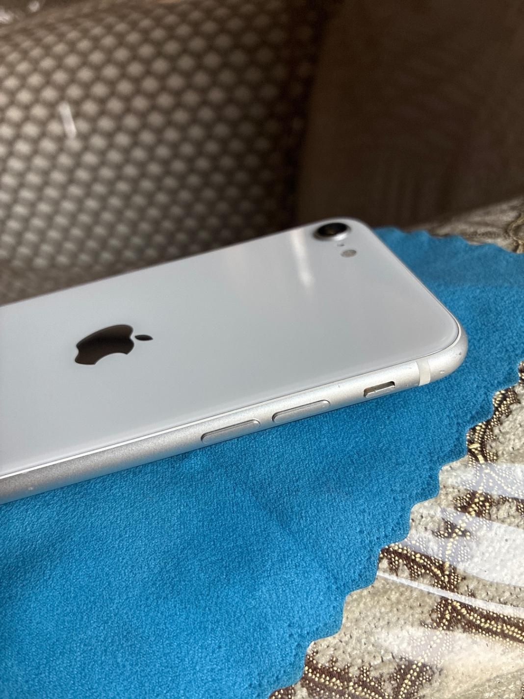 iphone se 2020 آیفون|موبایل|تهران, تهرانپارس غربی|دیوار