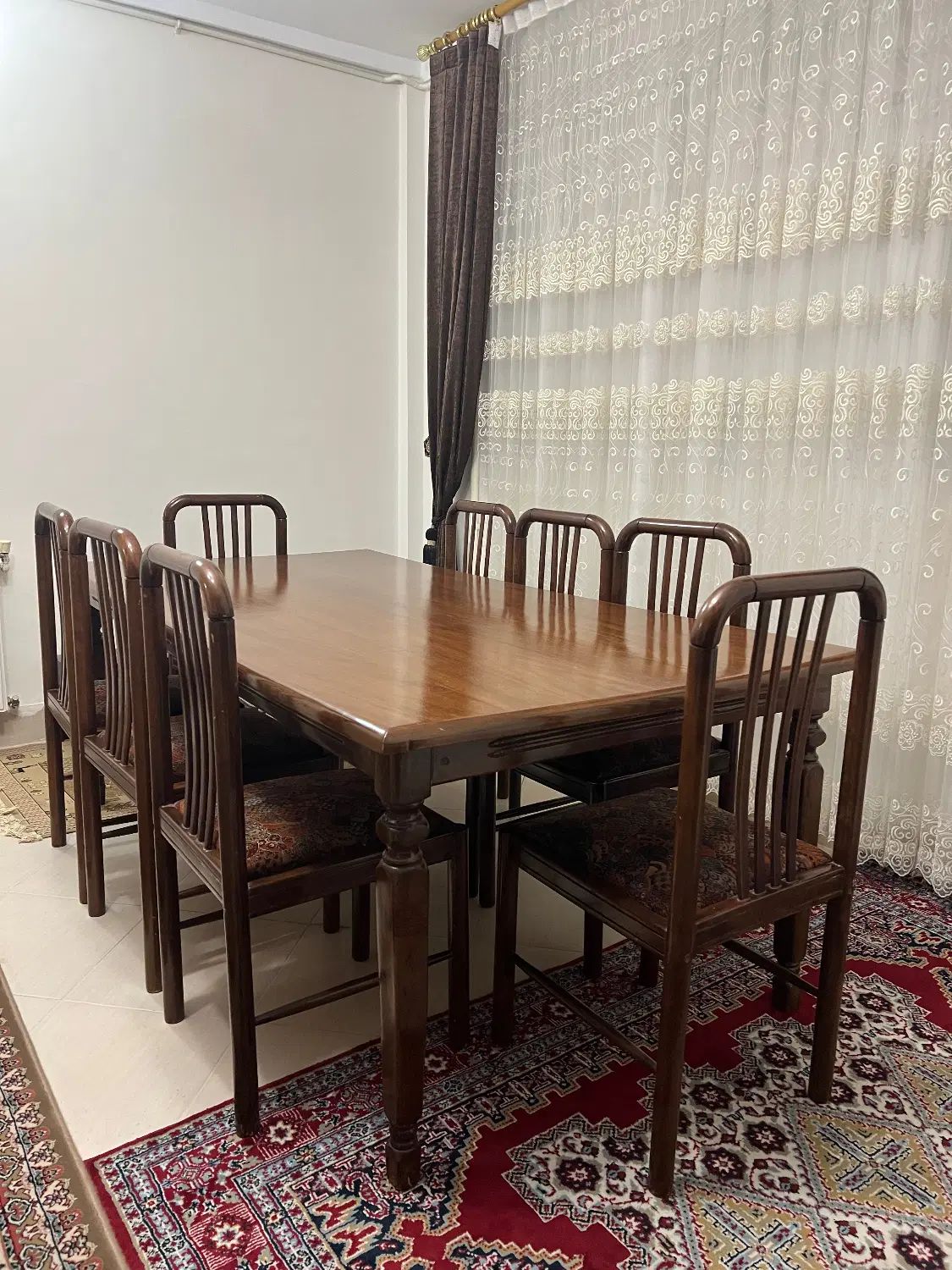 میز نهارخوری با چوب گردو درجه یک،۸ نفره،ظریف و شیک|میز و صندلی غذاخوری|شاهرود, |دیوار