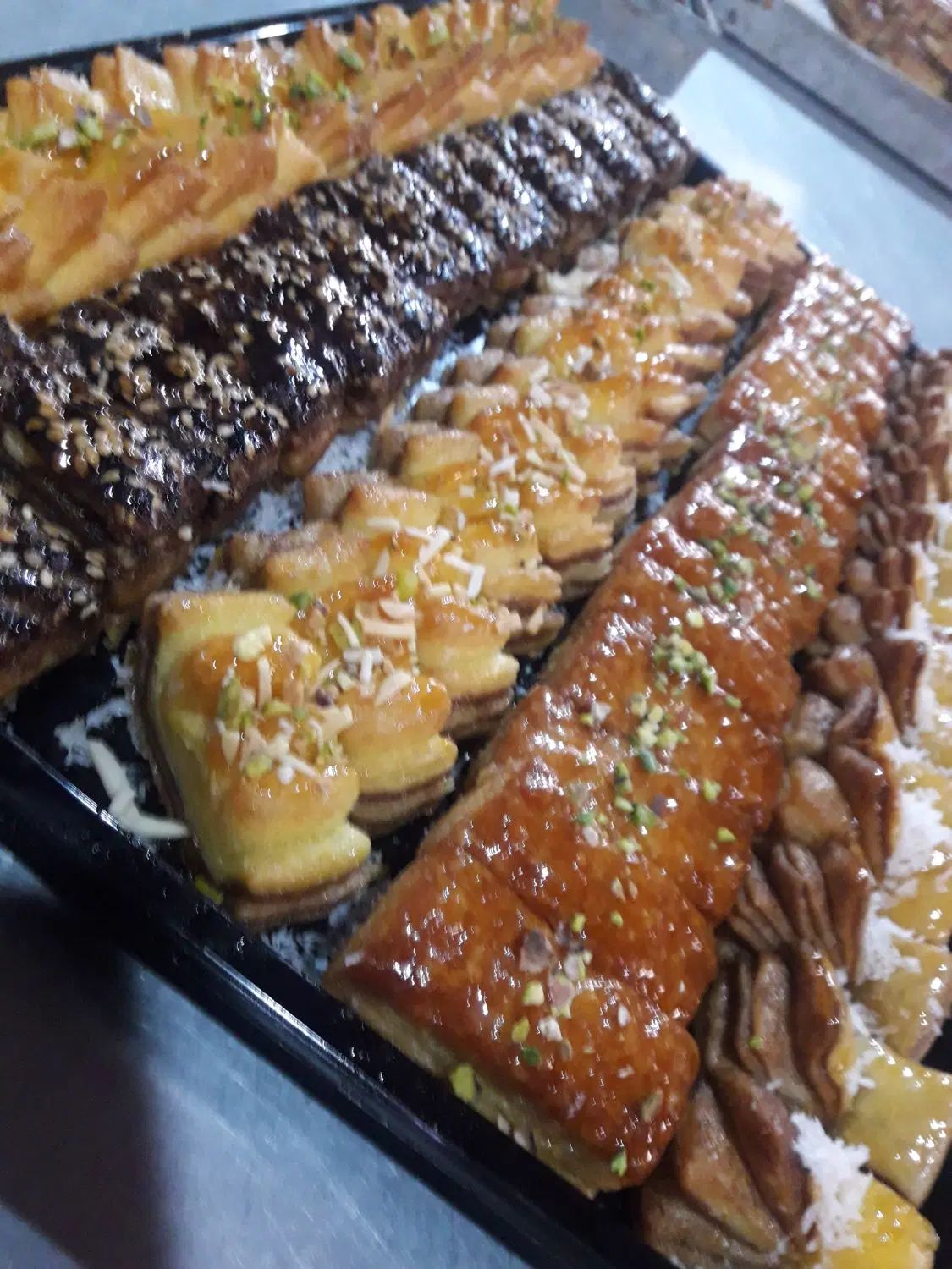 شیرینی وباقلوا|خوردنی و آشامیدنی|اصفهان, حصه شمالی|دیوار