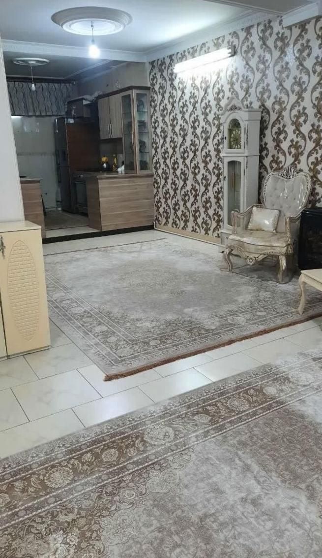 آپارتمان ۸۰ متر۲ خوابه/ط۱/دسترسی به مترو|اجارهٔ آپارتمان|تهران, حمزه‌آباد|دیوار