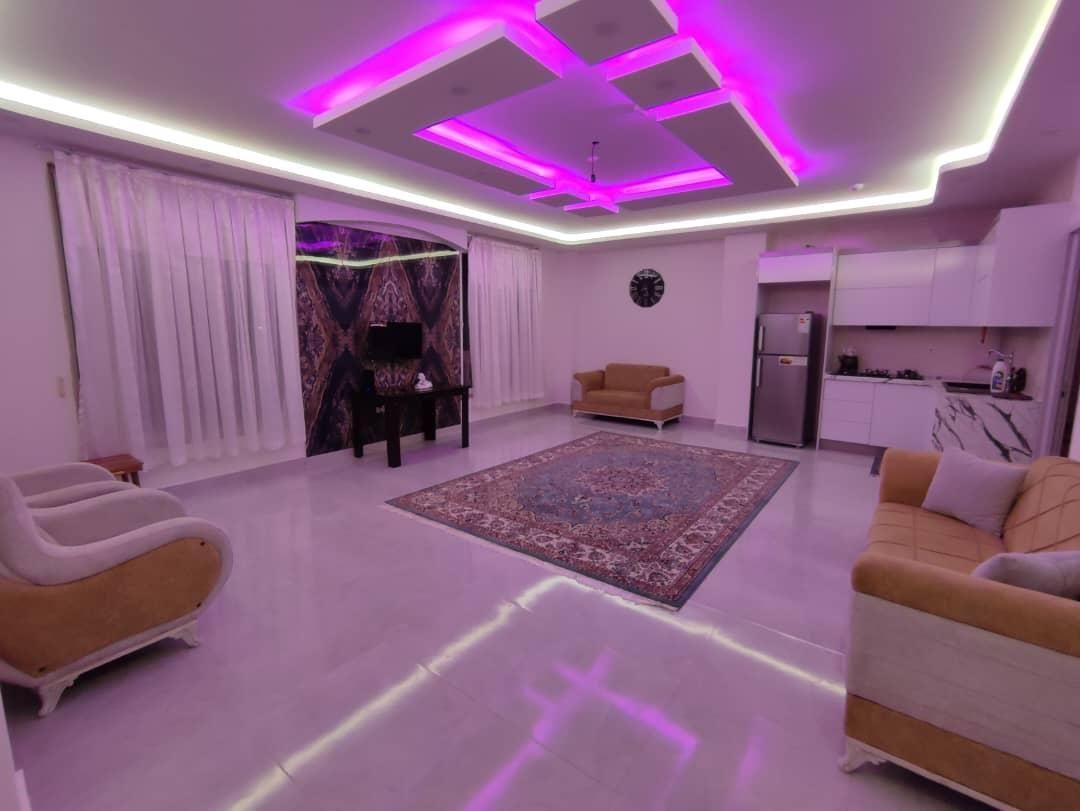 ویلا استخردار سه خوابه آبگرم بیلیارد|اجارهٔ کوتاه‌مدت آپارتمان و سوئیت|بندر انزلی, شالیور|دیوار