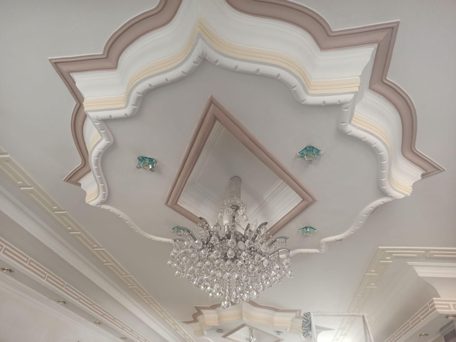 نقاشی و رنگ آمیزی ساختمان|خدمات پیشه و مهارت|بم, |دیوار