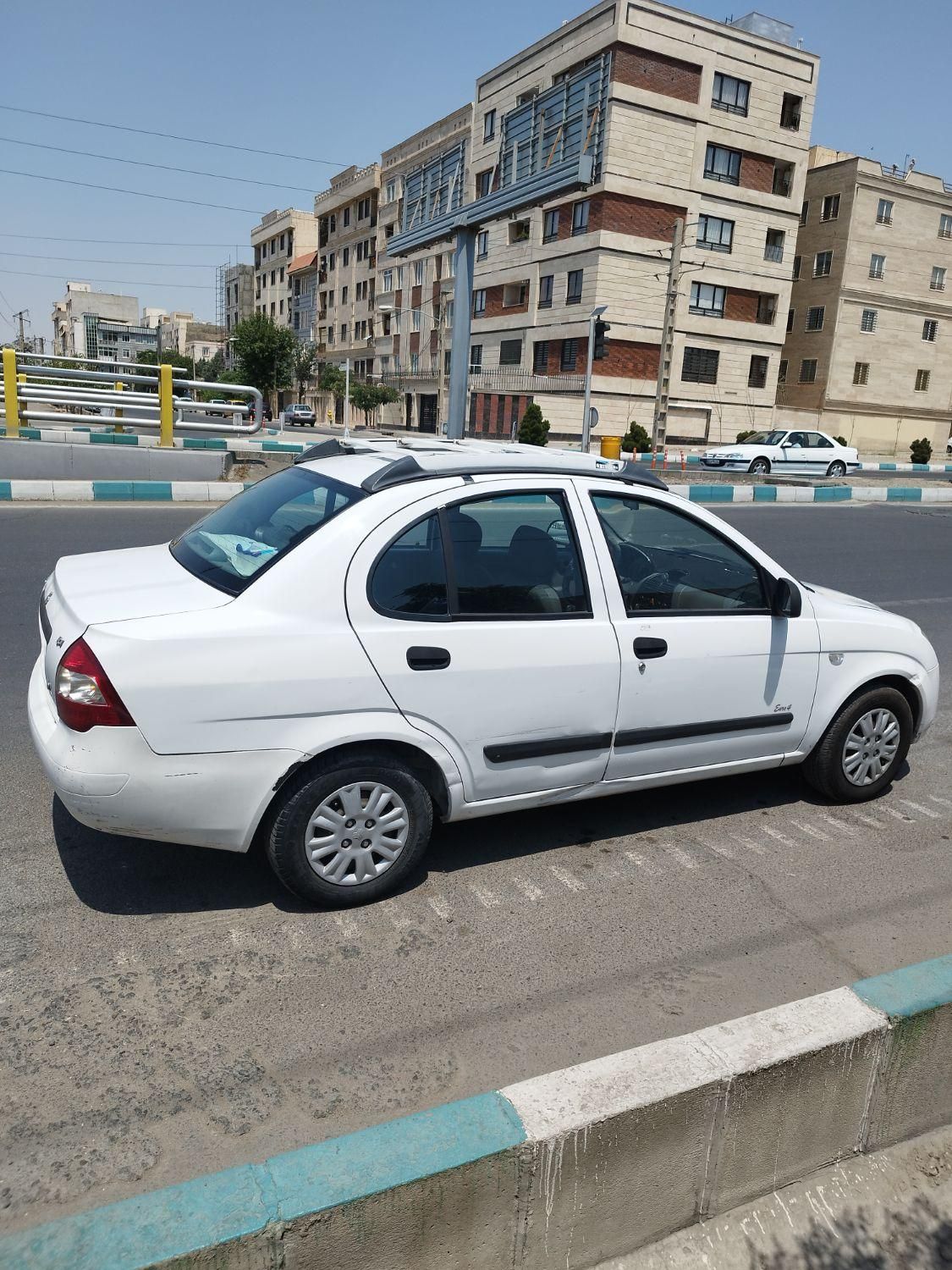 تیبا صندوق‌دار SX، مدل ۱۳۹۳|خودرو سواری و وانت|تهران, چهارصد دستگاه|دیوار