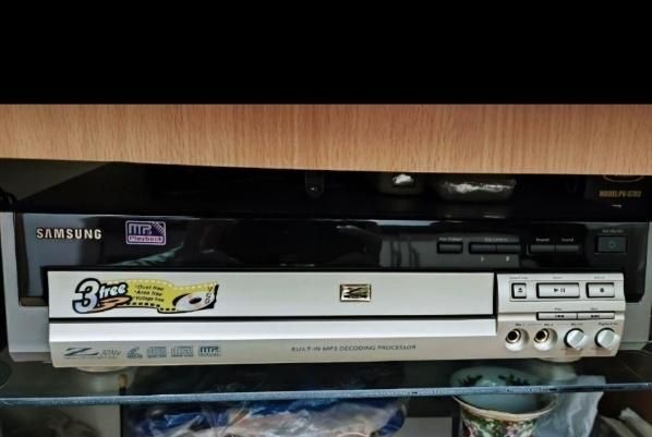 پخش کننده ویدیو سامسونگ سه دیسکه|پخشکننده DVD و ویدیو|تهران, شهرک ولیعصر جنوبی|دیوار