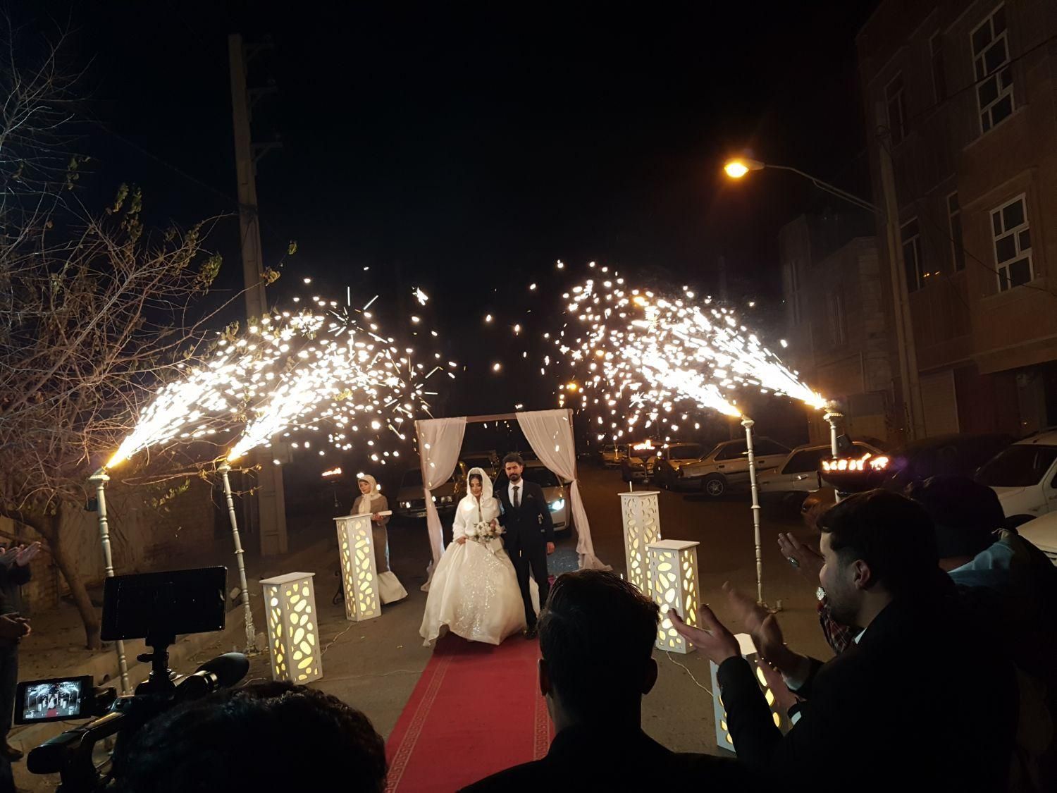 تشریفات آتش بازی مه سنگین حباب آبشار سرد فلاور|خدمات پذیرایی، مراسم|زنجان, |دیوار