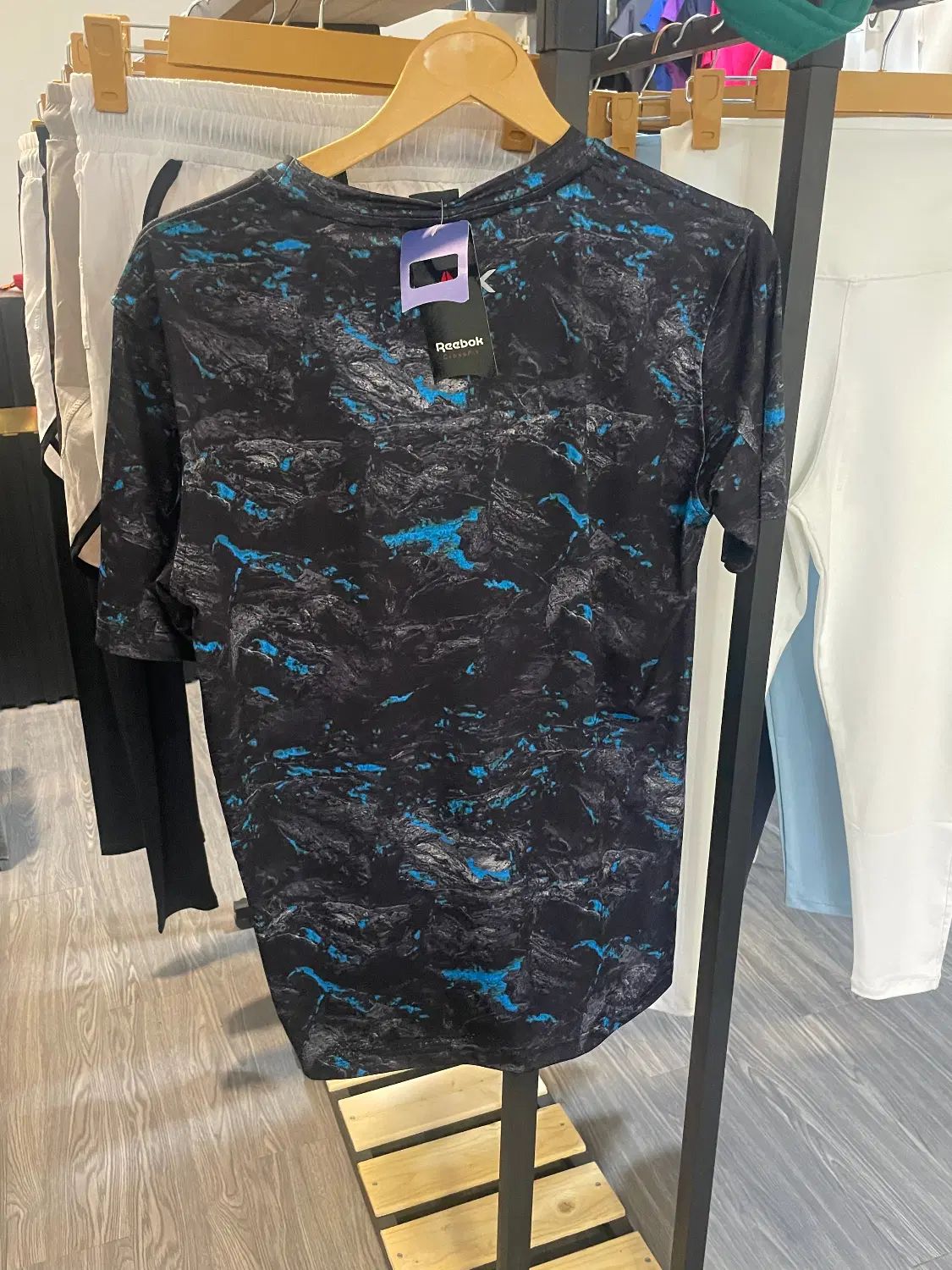 تیشرت ورزشی Reebok|لباس|تهران, جنت‌آباد جنوبی|دیوار