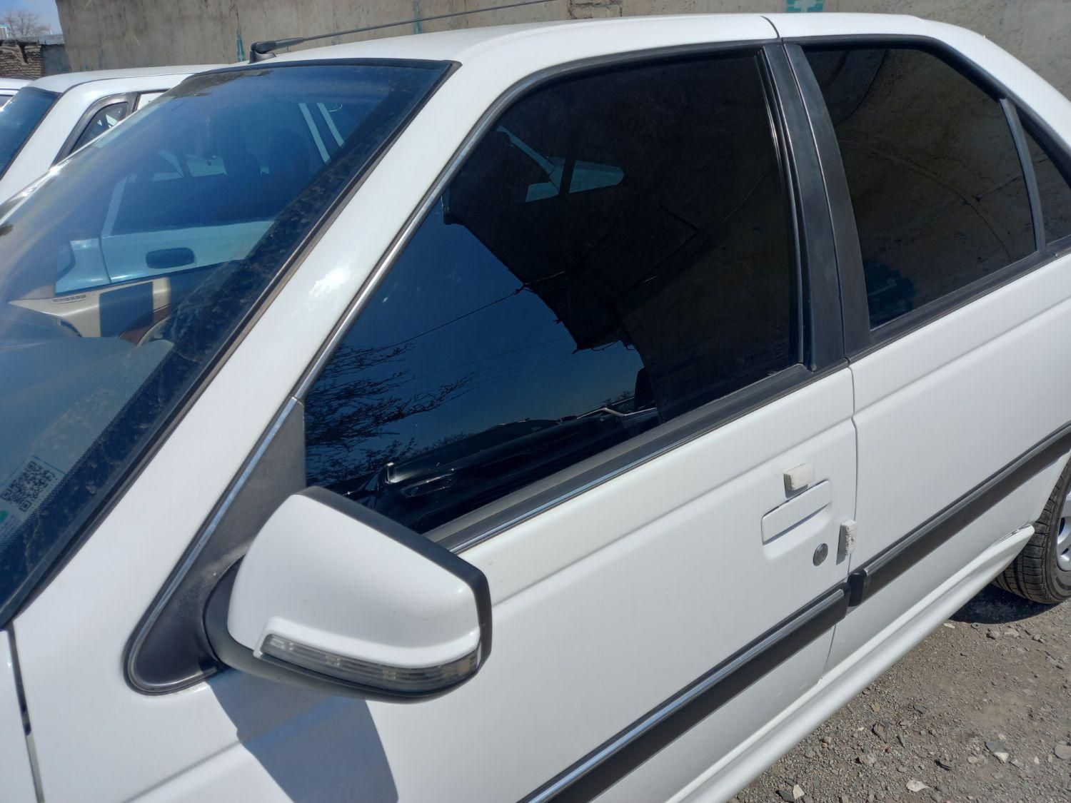 شیشه دودی حرفه ای اتومبیل|خدمات موتور و ماشین|قزوین, |دیوار