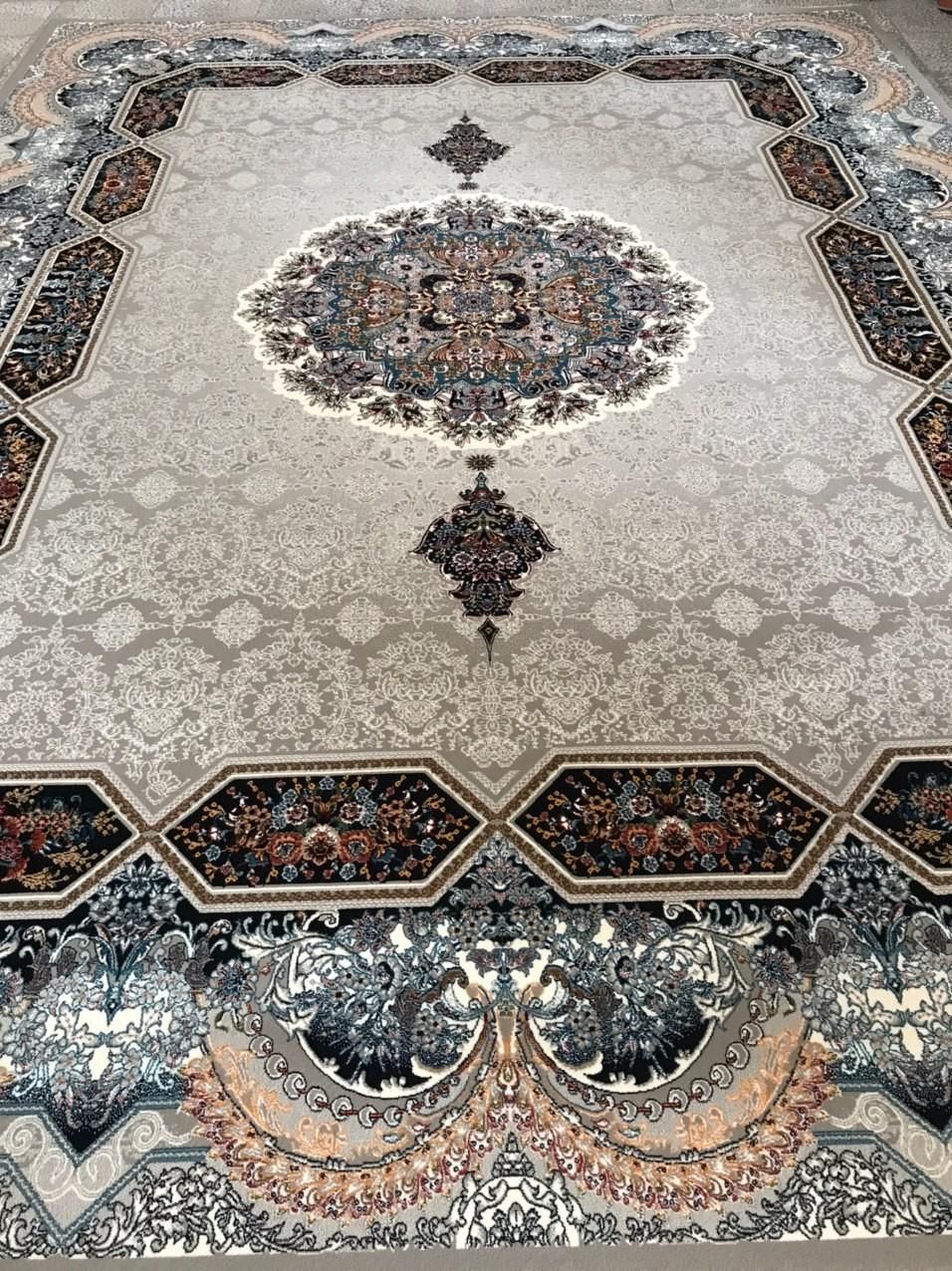 4عدد فرش 12متری 700شانه اقساط ۸ماه بدون سود|فرش|اردبیل, |دیوار