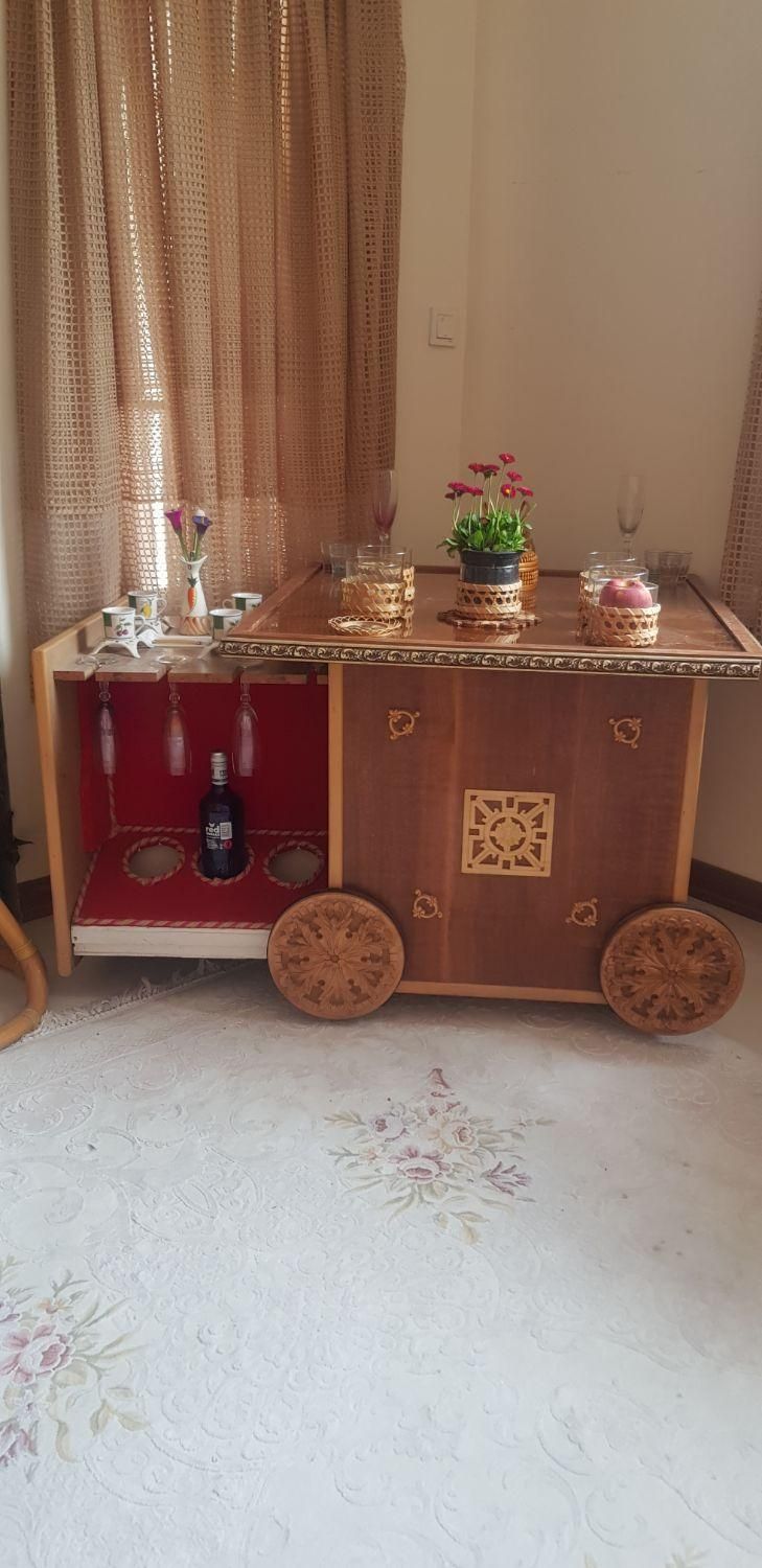 میز بار آنتیک کلاسیک زیبا|مبلمان خانگی و میز عسلی|تهران, شهران شمالی|دیوار