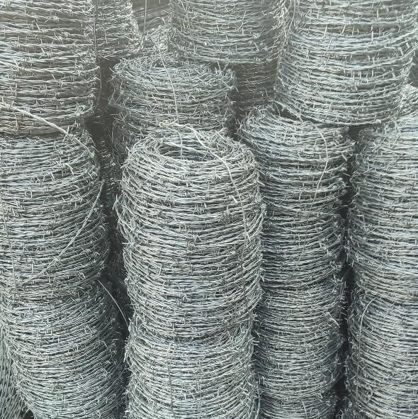 تولیدی فنس و توری حصاری و سیم خاردار|عمدهفروشی|تهران, یافتآباد|دیوار