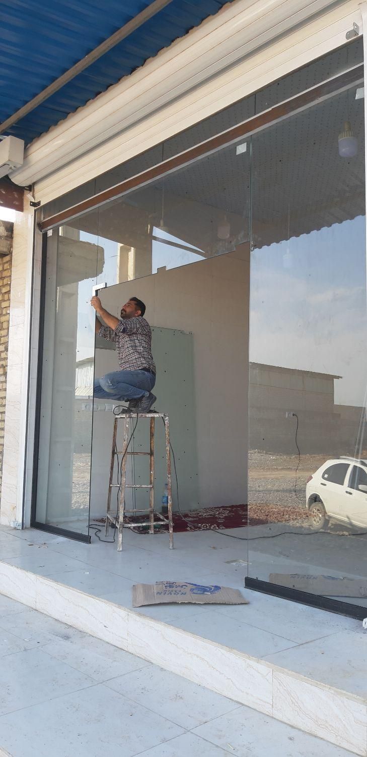 نصب شیشه سکوریت و کرکره برقی،(کعبی)|خدمات پیشه و مهارت|اهواز, پادادشهر|دیوار