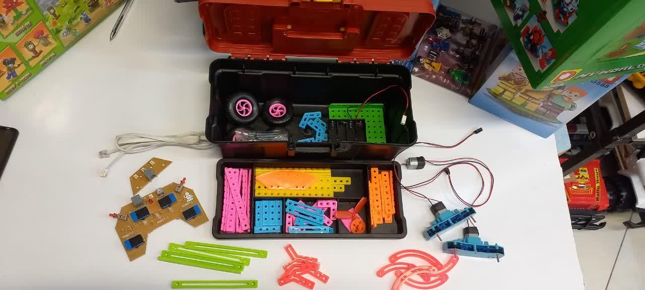 اموزش/مربی /رباتیک /خلاقیت و لیوان چینی|خدمات آموزشی|بندرعباس, |دیوار