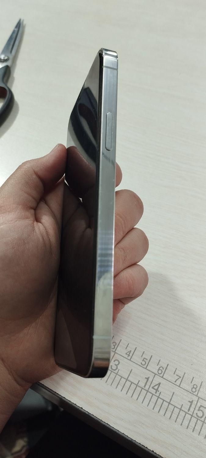 اپل iPhone 12 Pro با حافظهٔ ۲۵۶ گیگابایت|موبایل|رباط‌کریم, |دیوار