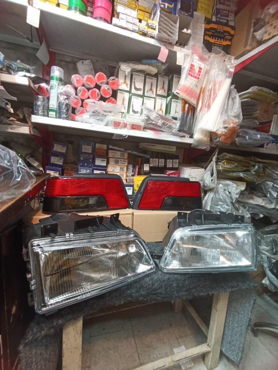 دودی شیشه (چراغ جلو×خطر عقب۴۰۵+پژو پارسslx تیوفایو|قطعات یدکی و لوازم جانبی|مشهد, هفده شهریور|دیوار