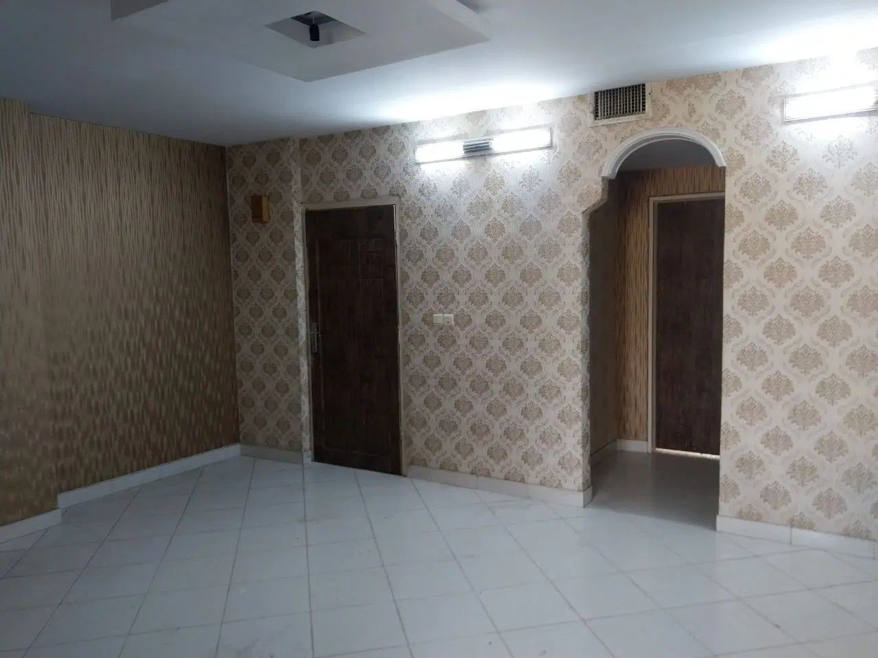 آپارتمان 65 متری 2خوابه با آسانسور|فروش آپارتمان|تهران, اسفندیاری|دیوار