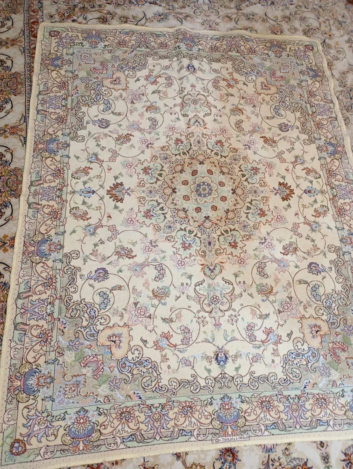 تعدادی روفرشی میلاد زرین یزد ۲۵۰|روفرشی|تهران, تاکسیرانی|دیوار