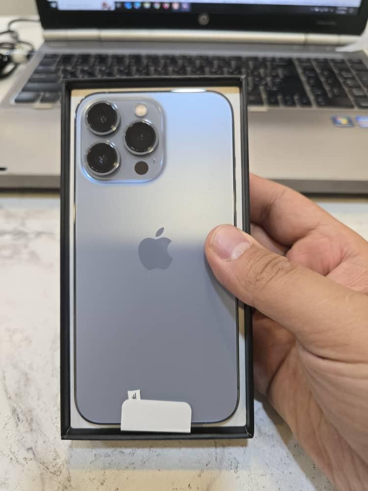 اپل iPhone 13 Pro ایفون با حافظهٔ ۲۵۶ گیگابایت|موبایل|قم, زنبیل آباد|دیوار