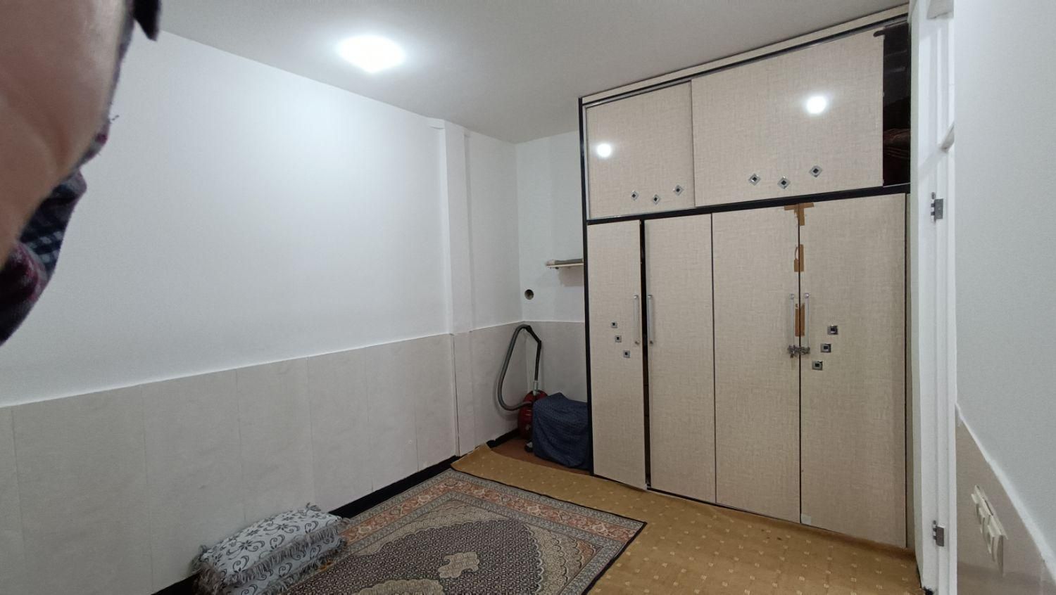 سوییت مرتب با نازلترین قیمت بهترین مکان نوساز|اجارهٔ کوتاه‌مدت آپارتمان و سوئیت|مریوان, |دیوار