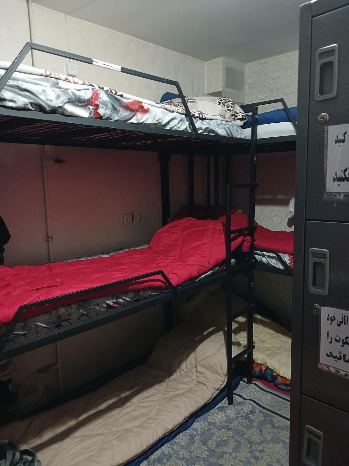 اجاره روزانه وبلندمدت خوابگاه حدوداً درمیدان آزادی|اجارهٔ کوتاه‌مدت آپارتمان و سوئیت|تهران, طرشت|دیوار