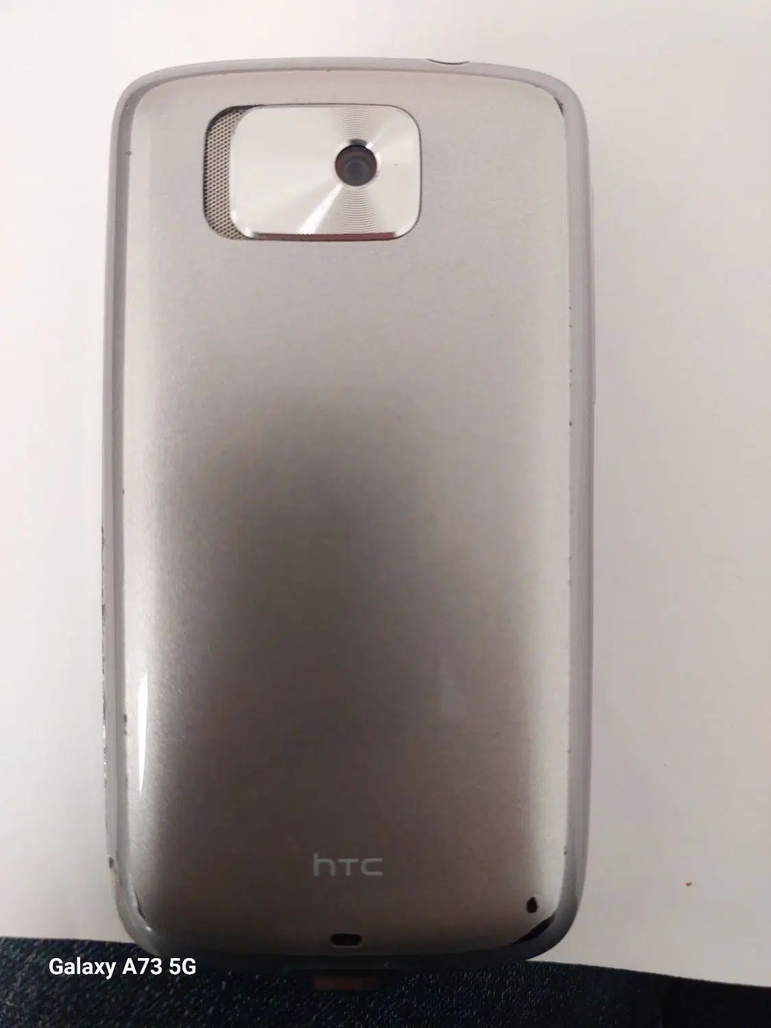 یک دستگاه گوشی Htc لمسی ویندوز|موبایل|تهران, شهرک استقلال|دیوار
