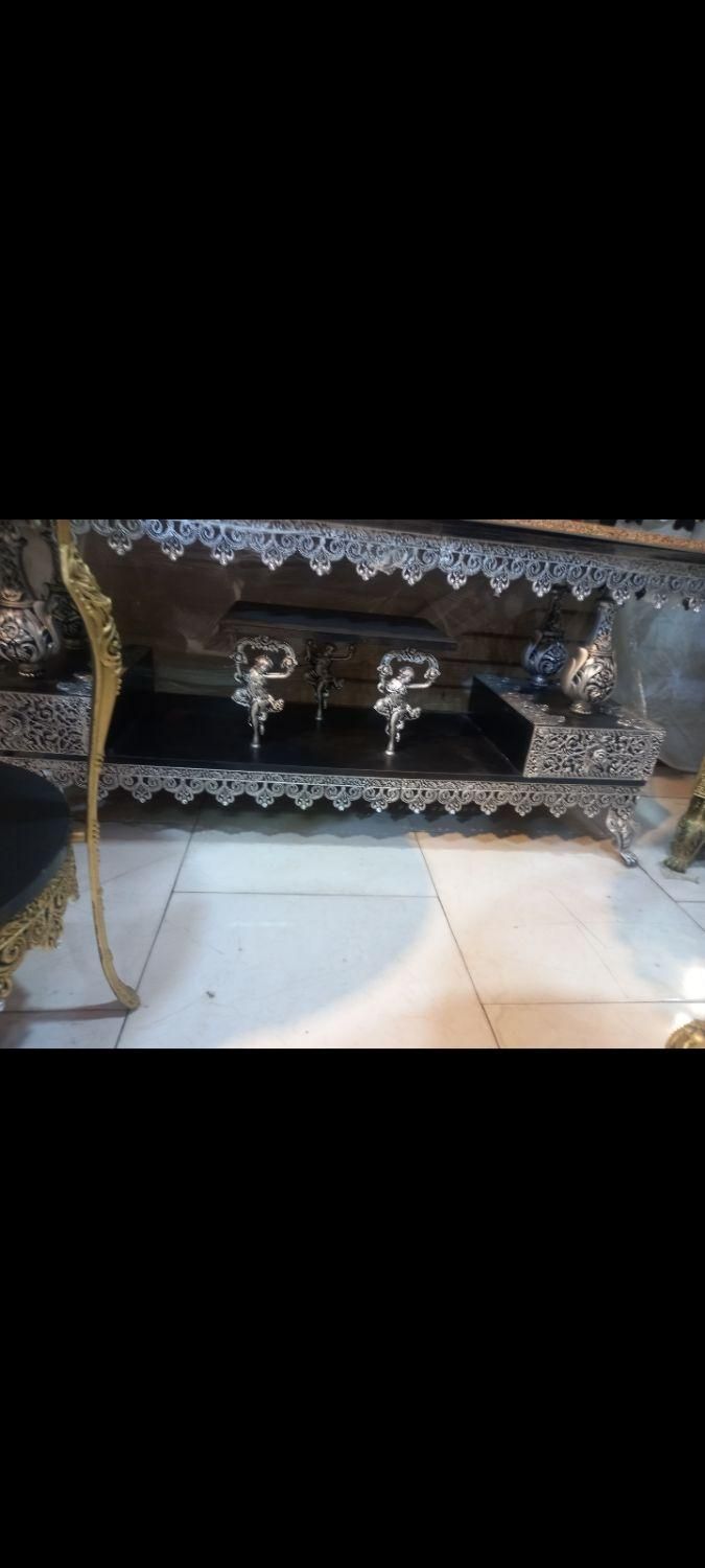 یک عدد میز ال سی دی برنز|میز تلویزیون|اصفهان, کوجان|دیوار