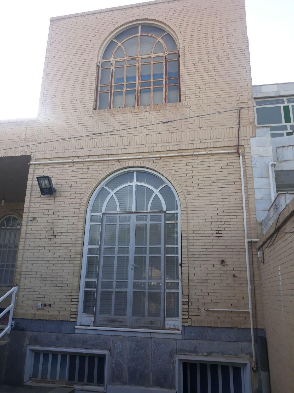 منزل فروشی|فروش خانه و ویلا|مهریز, |دیوار