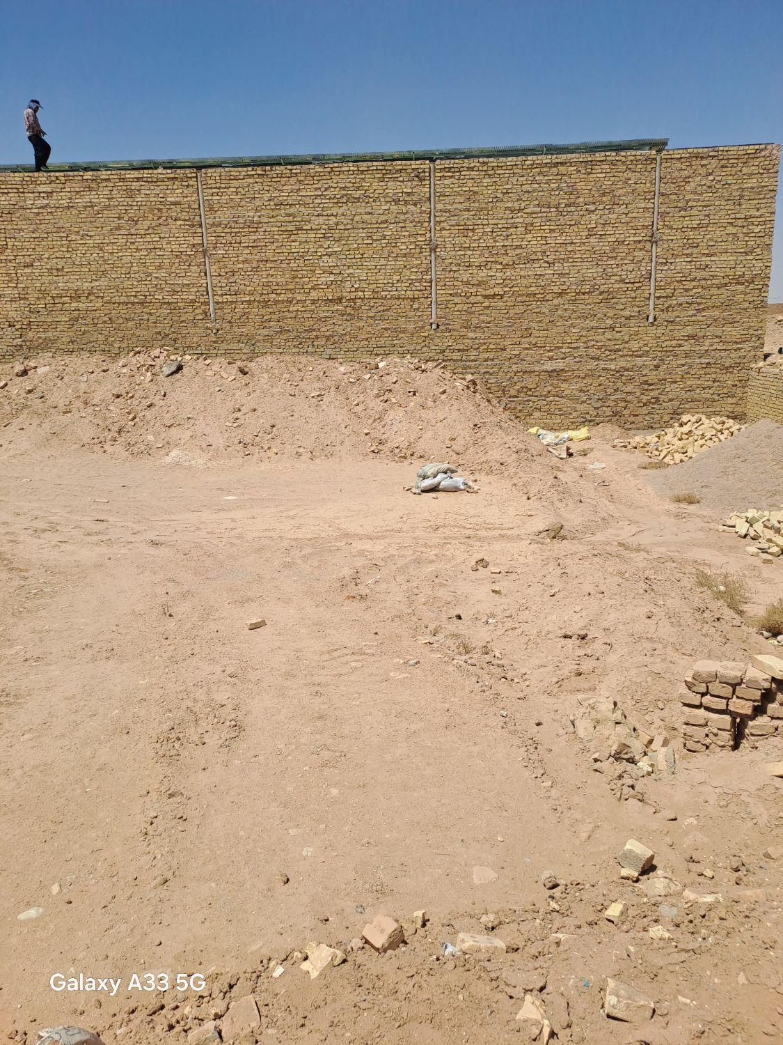 زمین سنددار کارگاهی وتجاری واقع در اکرم اباد|فروش زمین و ملک کلنگی|یزد, |دیوار