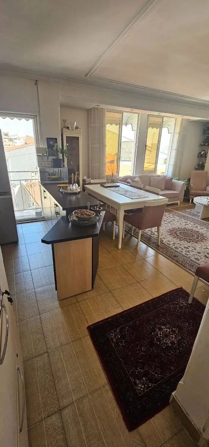 گلباغ نماز/نزدیک بر اصلی/طبقه آخر / بِقیمت|فروش آپارتمان|رشت, گلباغ نماز|دیوار