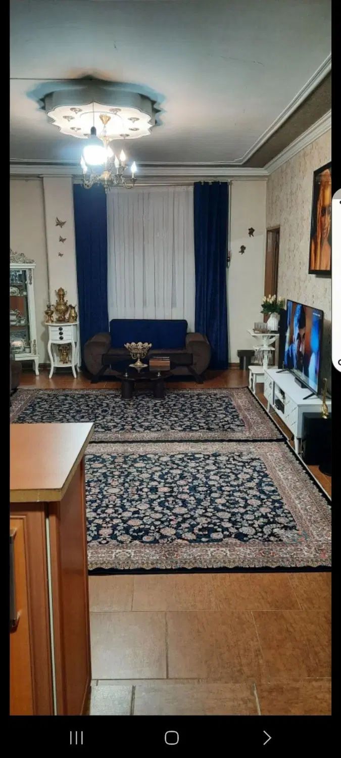 فروش آپارتمان ۷۴متری/ سنددار / پارکینگ اختصاصی|فروش آپارتمان|نهاوند, |دیوار
