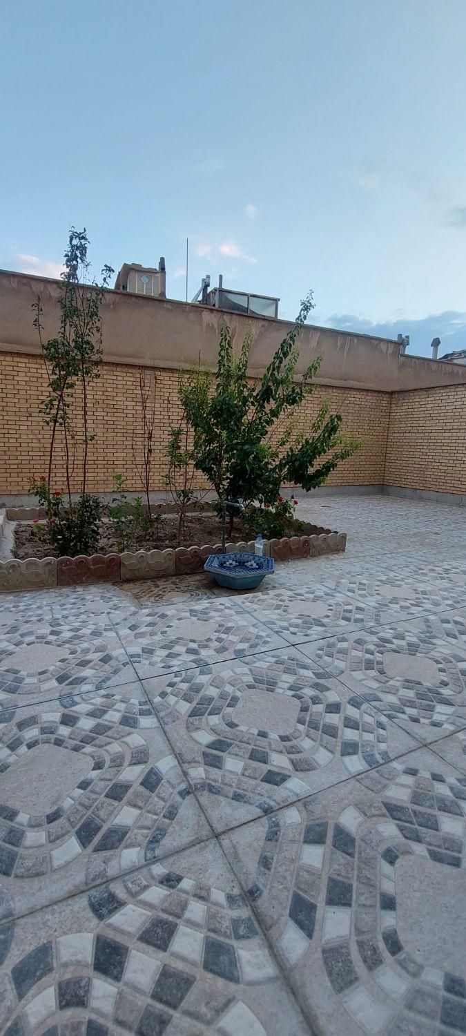 منزل ویلایی ۱۸۰متر سندارشهرک بهار قهجاورستان|فروش خانه و ویلا|اصفهان, قهجاورستان|دیوار