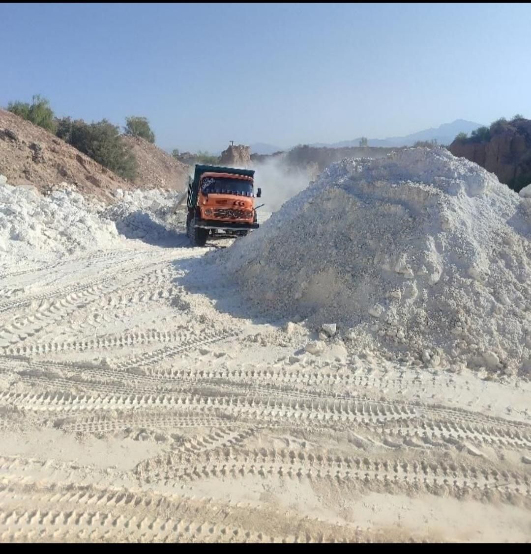 آهک**آهک سرندشده **آهک قلوه|عمده‌فروشی|عنبرآباد, |دیوار