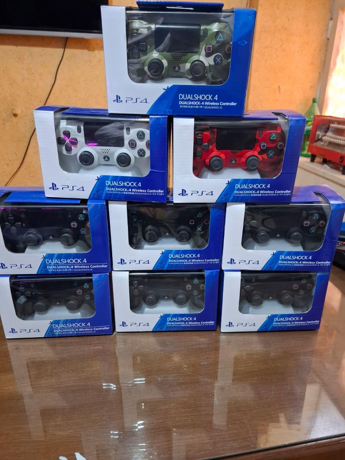 دسته اورجینال  در حد اکبند  ps4|کنسول، بازی ویدئویی و آنلاین|تبریز, |دیوار