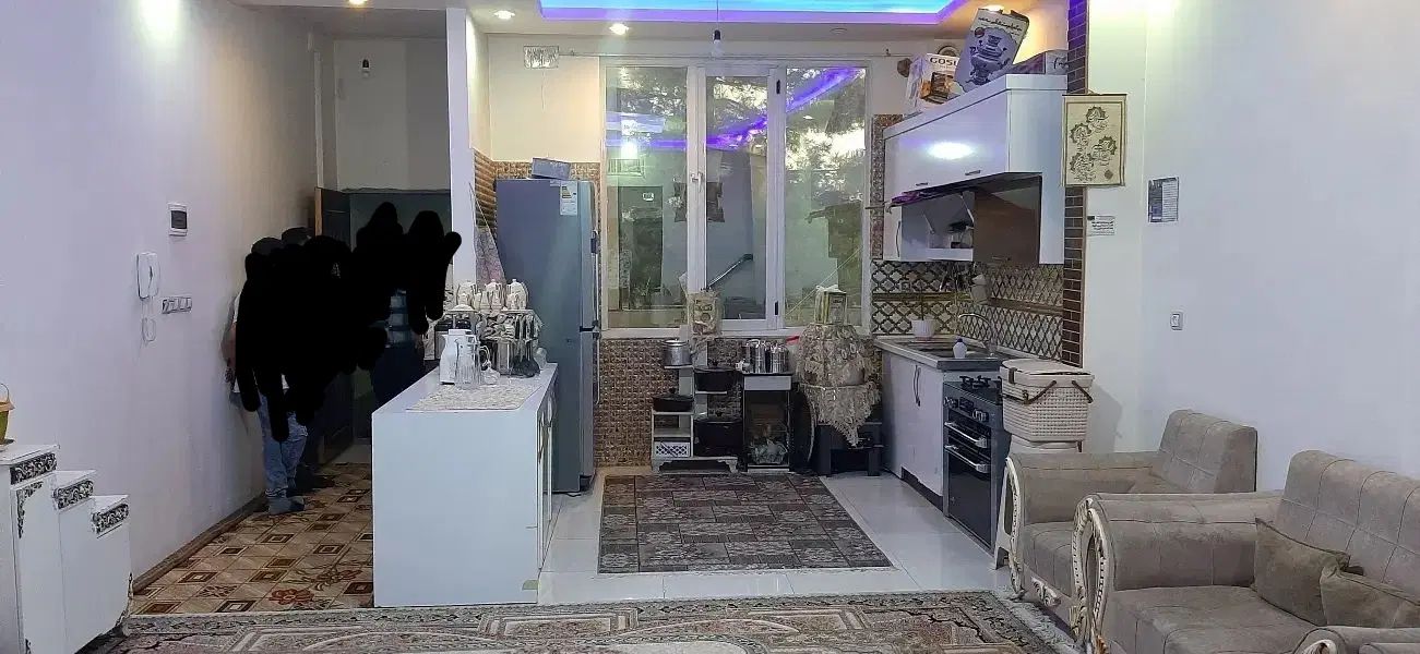 آپارتمان طبقه اول ۱۰۰ متر دوخواب شیک ، تخلیه ۲۰مهر|اجارهٔ آپارتمان|مشهد, مشهدقلی|دیوار