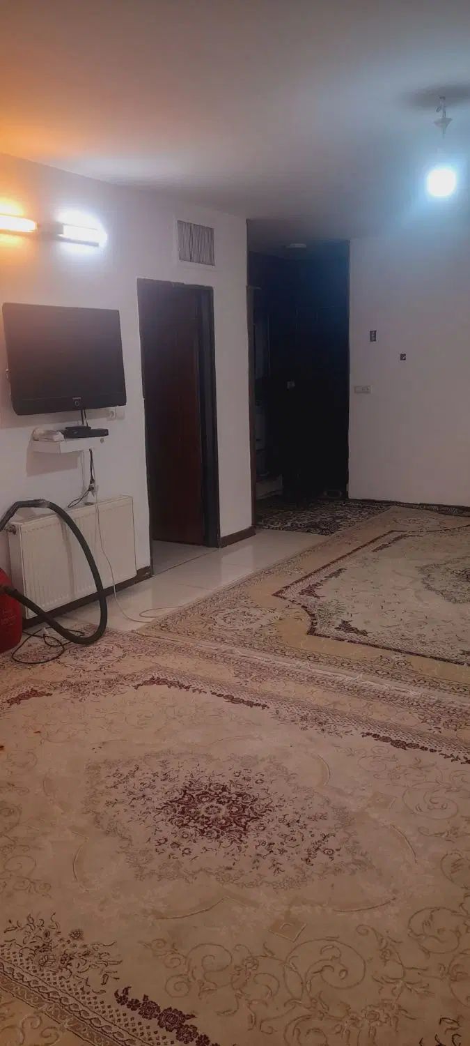 اجاره،روزانه وهفتگی،نزدیک مراکز تفریحی|اجارهٔ کوتاه‌مدت آپارتمان و سوئیت|اصفهان, سلطان‌آباد|دیوار