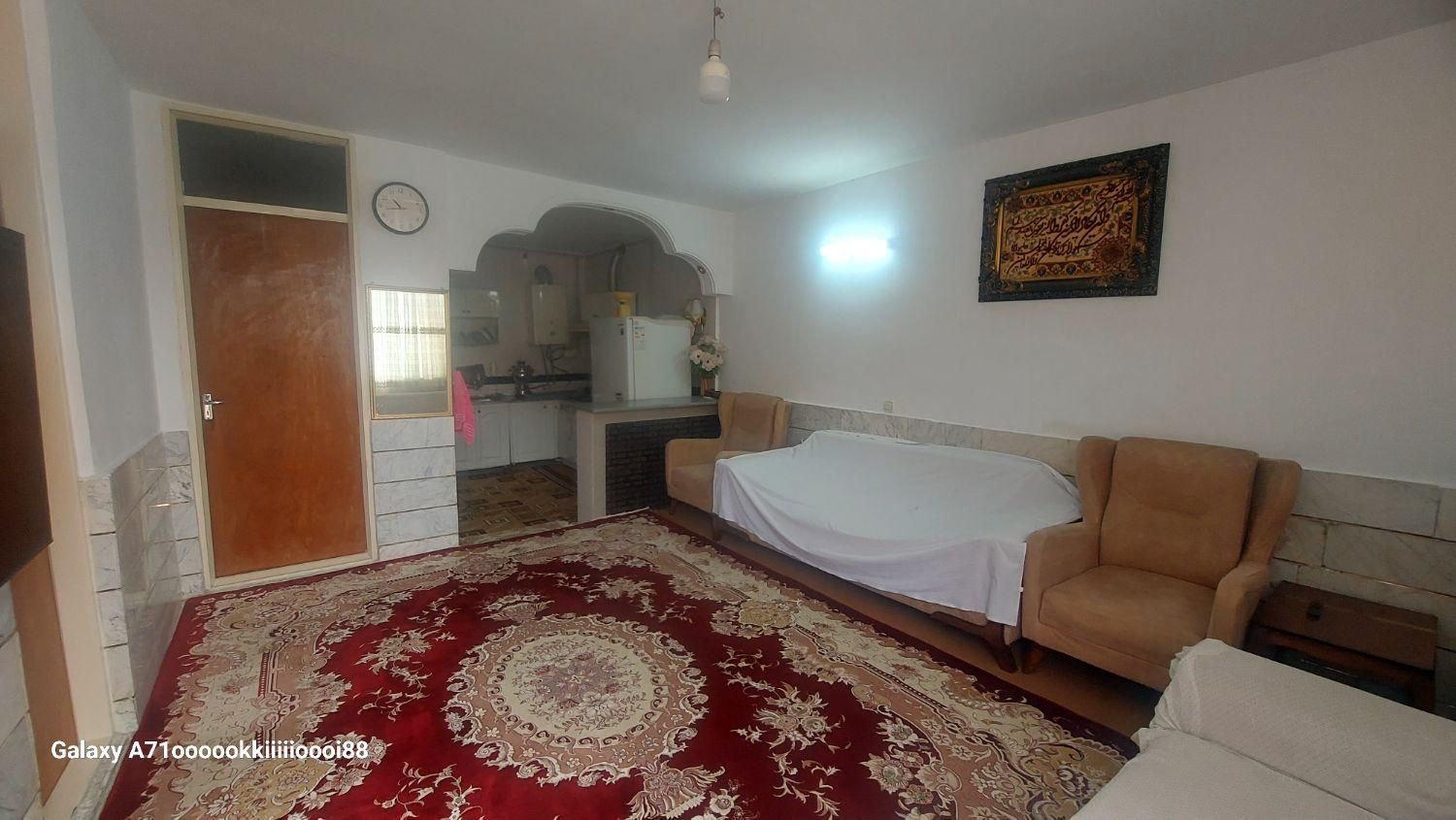 ویلایی/ بر خیابان اصلی|فروش خانه و ویلا|فیروزکوه, |دیوار