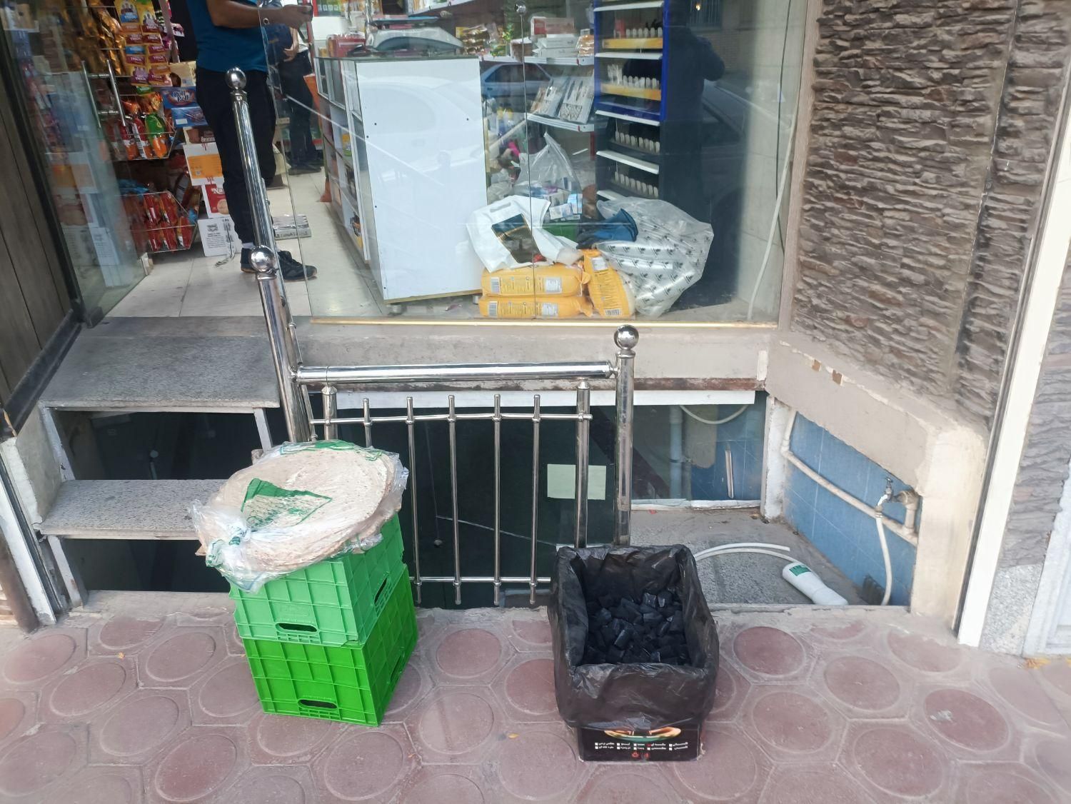 فروش مغازه ۱۹ متری زیرزمین در محمدطاهر|فروش مغازه و غرفه|اصفهان, شاه پسند|دیوار