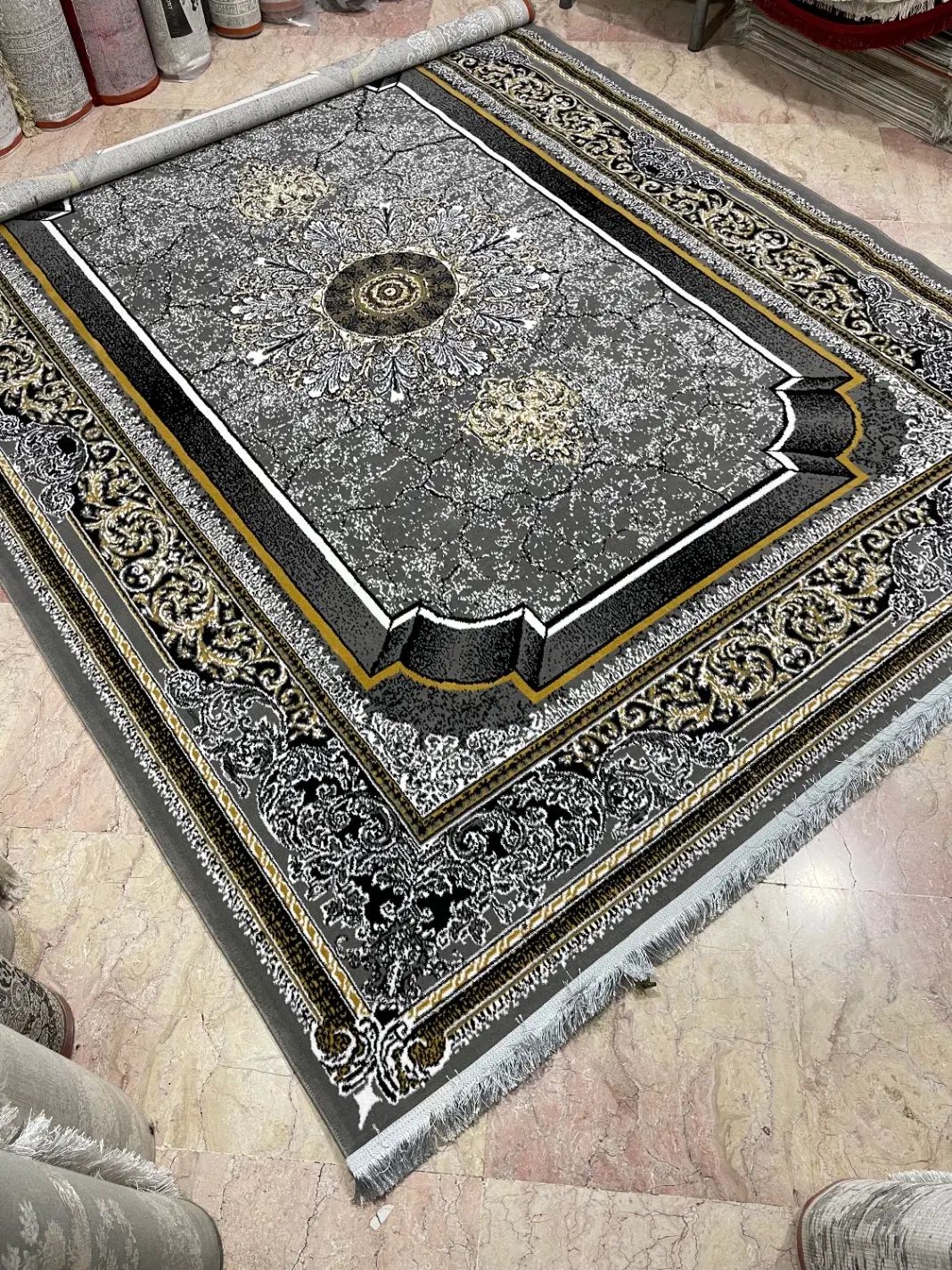 فرش اقتصادی بصرفه ترین|فرش|کرج, باغستان|دیوار