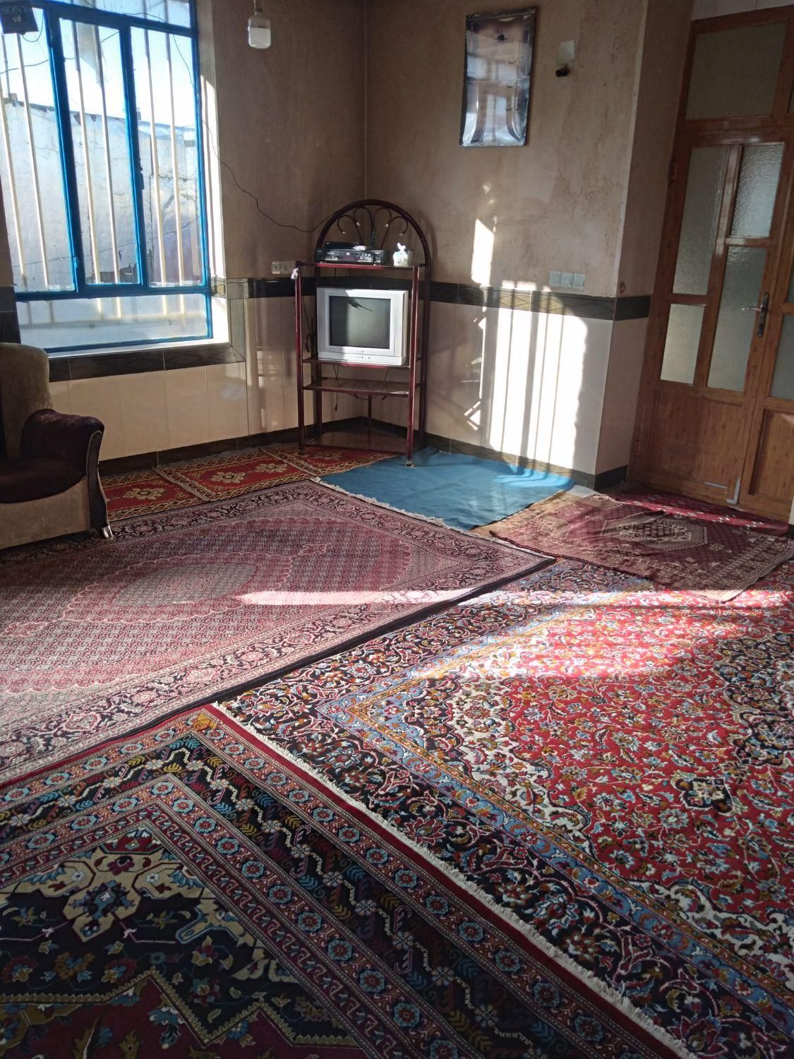 اجاره کوتاه مدت منزل ۱۰۰ متری  ومستقل نزدیک روانسر|اجارهٔ کوتاه‌مدت آپارتمان و سوئیت|روانسر, |دیوار
