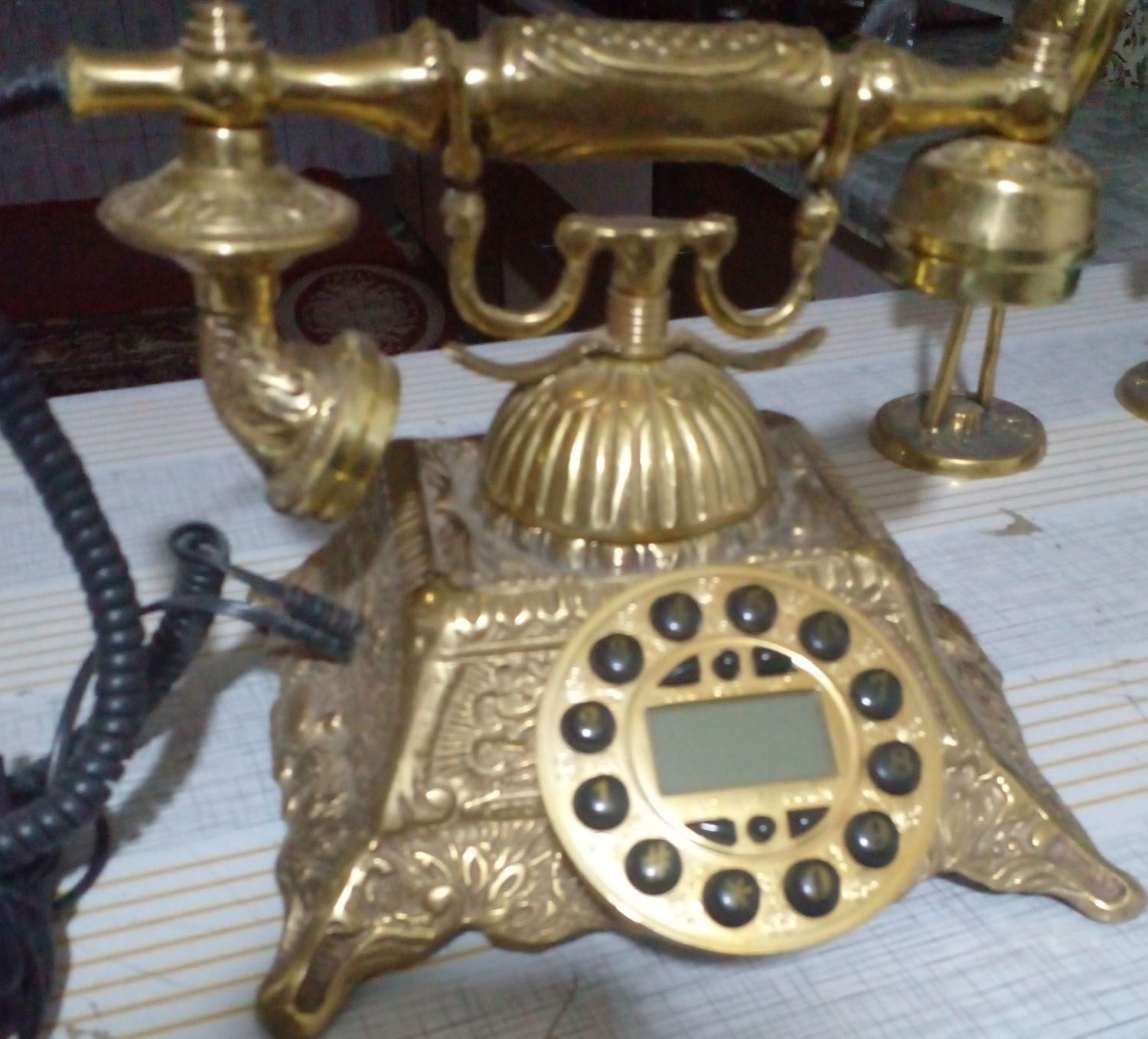 تلفن برنجی|تلفن رومیزی|بروجرد, |دیوار