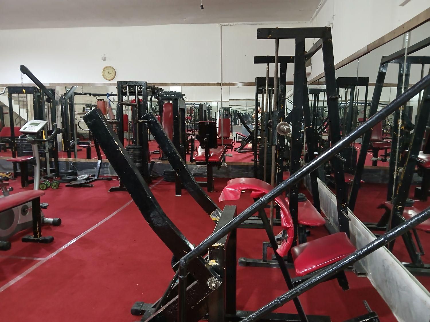 تجهیزات باشگاه بدنسازی بفروش میرسد|تجهیزات ورزشی|اردبیل, |دیوار