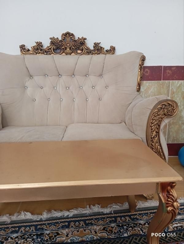 مبل 7نفره بامیزعسلی|مبلمان خانگی و میز عسلی|تربت‌حیدریه, حسنی بالا|دیوار