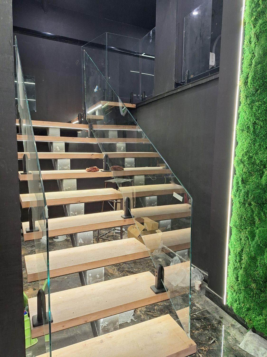 نرده شیشه ای،کابین دوش|خدمات پیشه و مهارت|سنندج, |دیوار