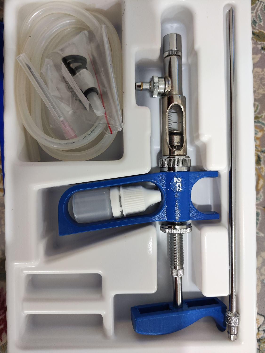 سرنگ 1 و ۲ و ۵ و ۱۰ سی سی پارس خاور. واکسینه دام|لوازم جانبی حیوانات|تهران, آبشار|دیوار