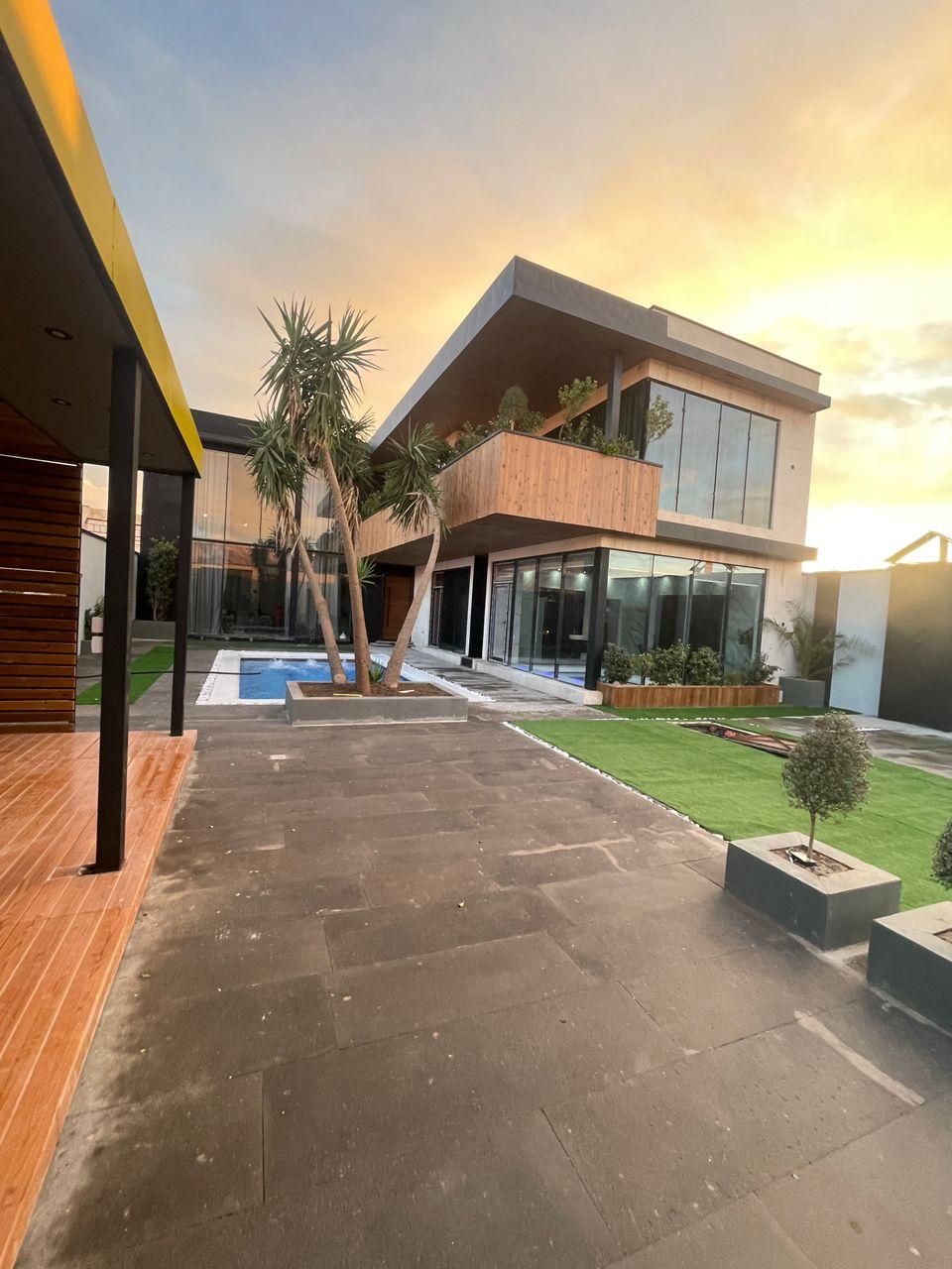 اجاره‌باغ‌ویلا‌با‌‌امکانات|اجارهٔ کوتاه‌مدت ویلا و باغ|شهریار, کردزار|دیوار